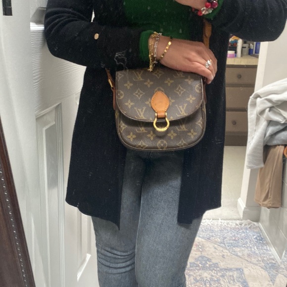 COPY - LV SAINT CLOUD PM in very good condition with brand new strap replaced b… - Picture 9 of 17